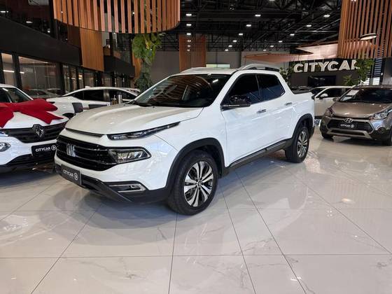 FIAT TORO 2.0 16V TURBO DIESEL VOLCANO 4WD AT9 FIAT TORO 2.0 16V TURBO DIESEL VOLCANO 4WD AT9